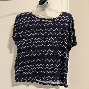 Navy zigzag leisure top